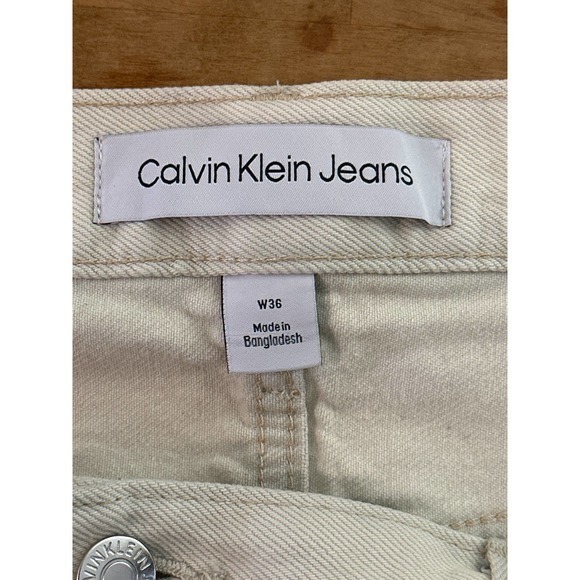 Calvin Klein Shorts Mens 36 Cut Offs Jean‎ Shorts - Picture 5 of 9